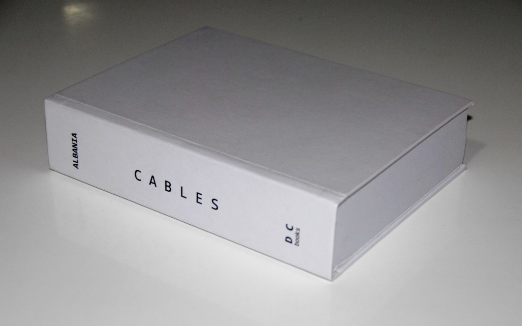 CABLES